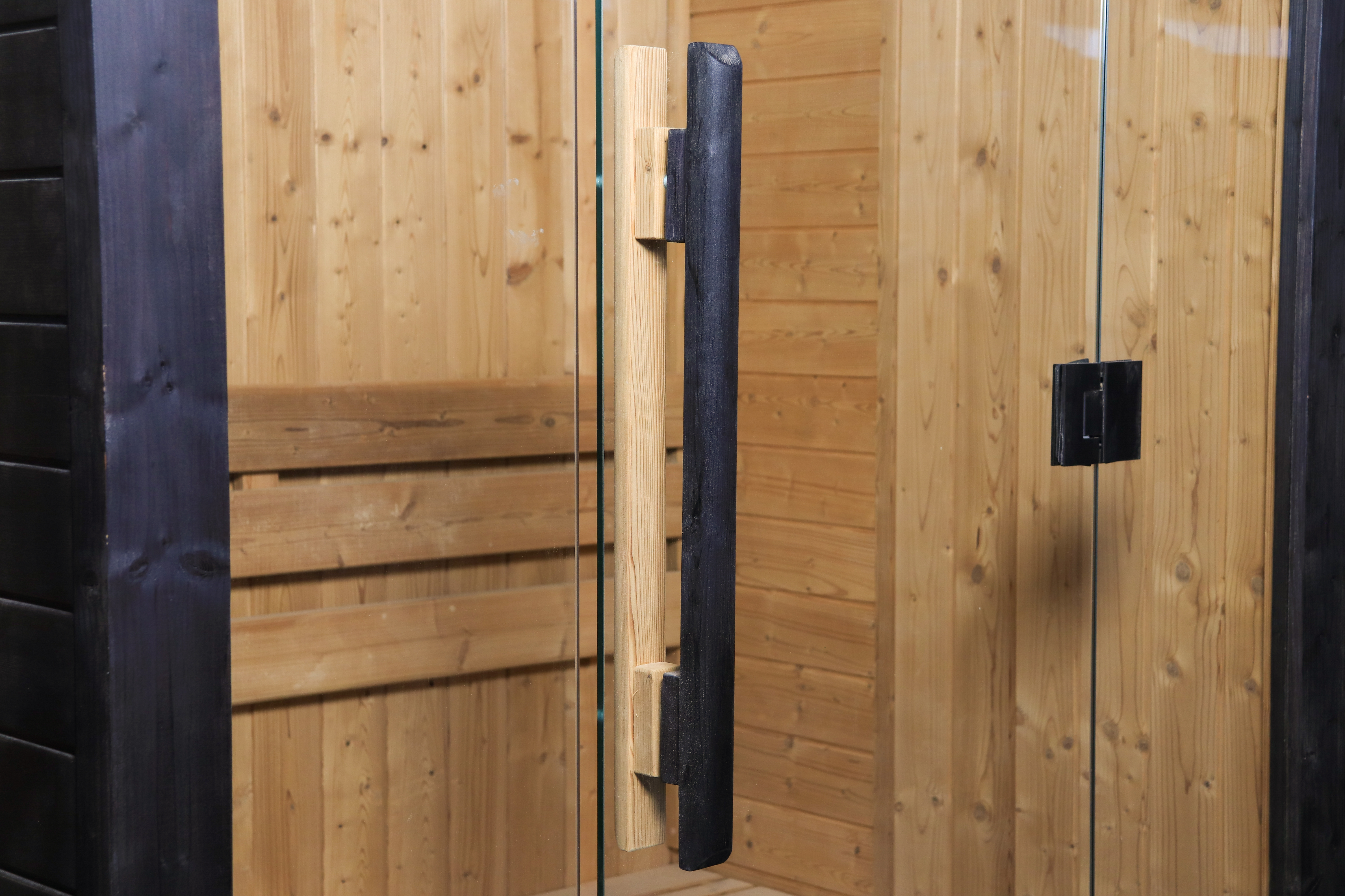 SIP-I044 Traditional Indoor Sauna — 150 × 90 × 210 cm image 2